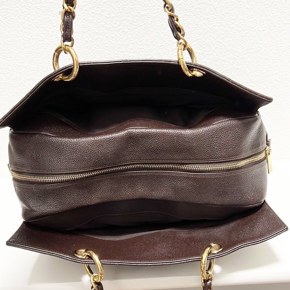 Authentic Chanel Large Tote - Picture 5 of 16